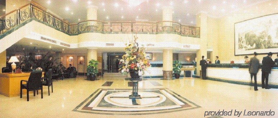 Ming Yuan Hotel Наньнин Интерьер фото